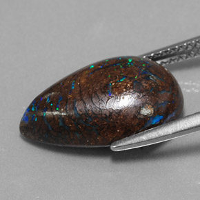 Opale boulder naturale multicolore da 6,27 ct, taglio a pera, opaco