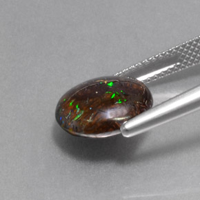 Opale boulder naturale multicolore da 5,13 ct, taglio rotondo, opaco