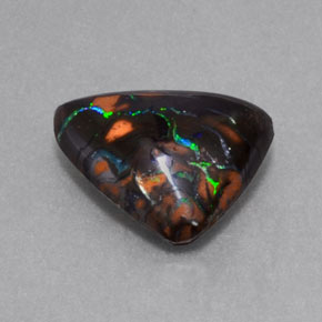 Opale boulder naturale multicolore da 5,75 ct, forma fantasia, opaco