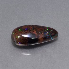 Opale boulder naturale multicolore da 4,97 ct, forma fantasia, opaco