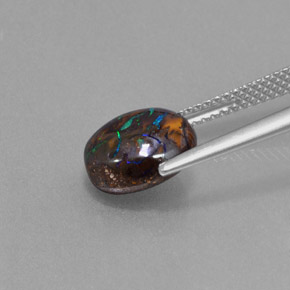 Opale boulder naturale multicolore da 3,22 ct, taglio ovale, opaco