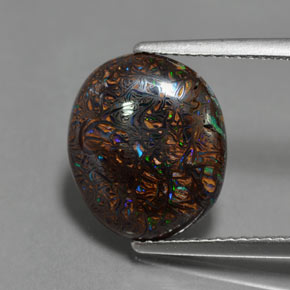 Opale boulder naturale multicolore da 4,86 ct, taglio ovale, opaco