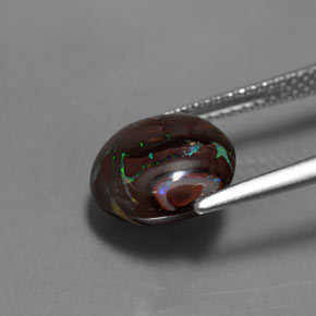 Opale boulder naturale multicolore da 4,13 ct, taglio rotondo, opaco