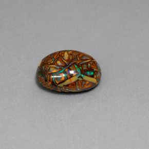 Opale boulder naturale multicolore da 3,53 ct, taglio ovale, opaco