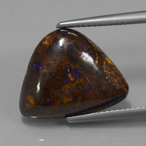 Opale boulder naturale multicolore da 9,90 ct, forma fantasia, opaco