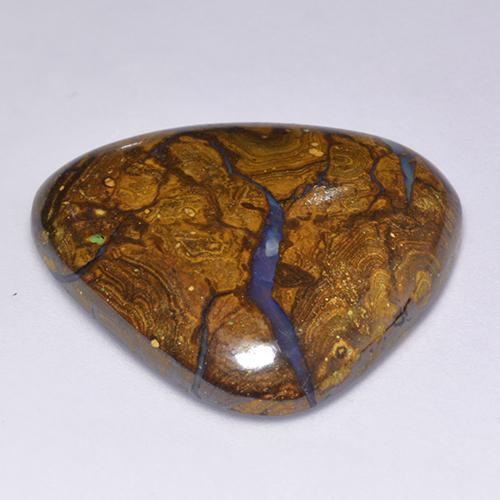 Opale boulder multicolore naturale da 32,30 ct, trillion, opaco