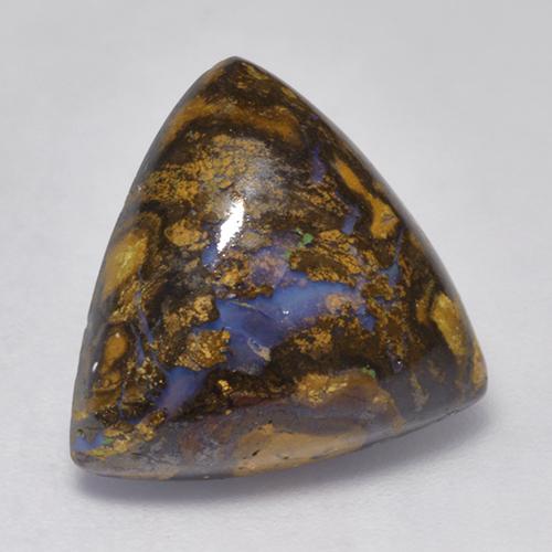 Opale boulder naturale multicolore da 8,22 ct, trillion, opaco