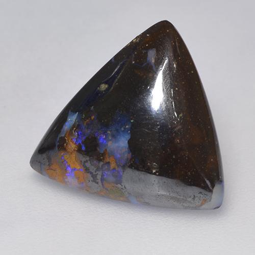 Opale boulder naturale multicolore da 5,14 ct, trillion, opaco