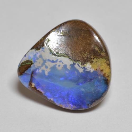 Opale boulder naturale multicolore da 7,43 ct, taglio a pera, opaco