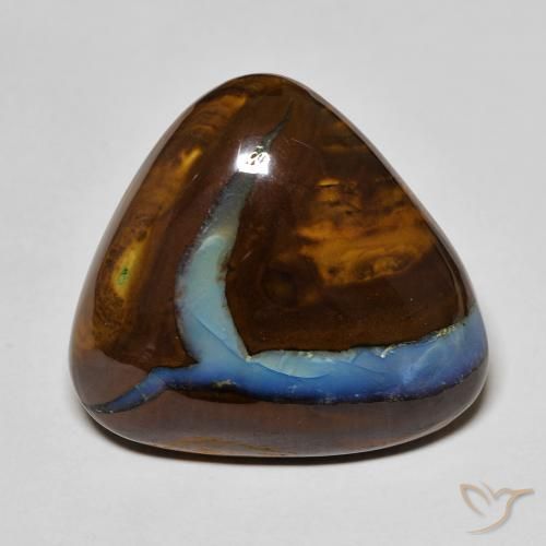 Opale boulder naturale multicolore da 25,50 ct, trillion, opaco