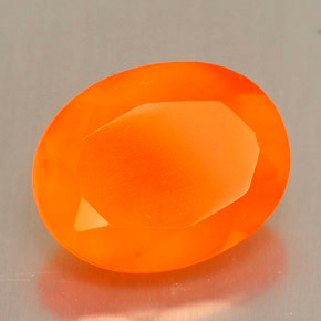 Corniola Arancione naturale da 1.88 ct, Taglio ovale, Traslucido