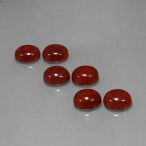 Corniola naturale rosso da  ct, taglio ovale, traslucido
