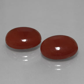 Corniola naturale rosso da  ct, taglio ovale, traslucido