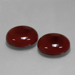 Corniola naturale rosso da  ct, taglio ovale, traslucido