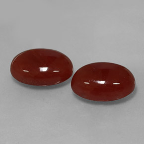 Corniola naturale rosso da  ct, taglio ovale, traslucido