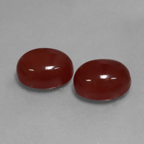 Corniola naturale rosso da  ct, taglio ovale, traslucido