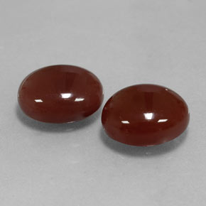 Corniola naturale rosso da  ct, taglio ovale, traslucido