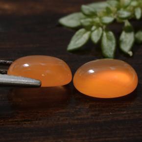 Corniola naturale arancione da 2,39 ct, taglio ovale, traslucido