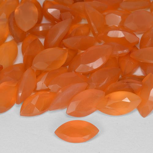 Corniola Arancione rossastra naturale da 0.51 ct, Taglio marquise, Traslucido