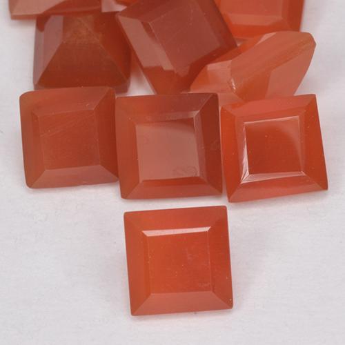 Corniola naturale rosso da 0,57 ct, quadrato, traslucido