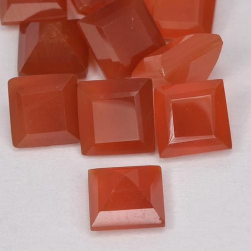 Corniola naturale rosso da 0,57 ct, quadrato, traslucido