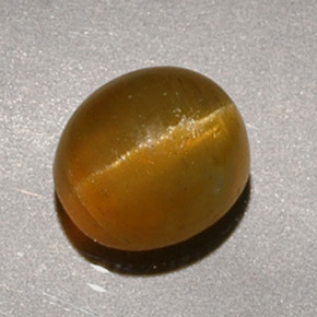 Cat's eye apatite naturale giallo da 1,90 ct, taglio ovale, traslucido