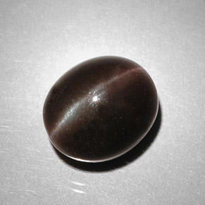 Scapolite occhio di gatto Marrone scuro naturale da 5.85 ct, Taglio ovale, Traslucido