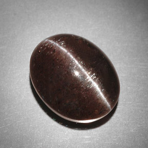 Cat's eye scapolite naturale marrone da 9,31 ct, taglio ovale, traslucido