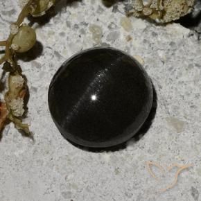 Scapolite occhio di gatto Nero naturale da 2.12 ct, Rotondo, Traslucido