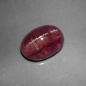 Cat's eye tourmaline naturale rosa da 2,61 ct, trasparente, trasparente/traslucido
