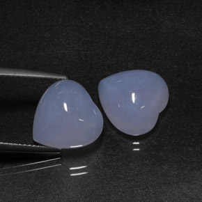 Calcedonio naturale blu da  ct, a forma di cuore, traslucido