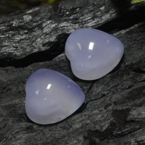 Calcedonio naturale blu da 13,65 ct, a forma di cuore, traslucido
