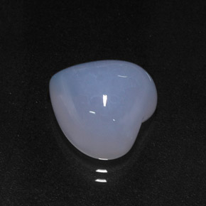 Calcedonio naturale blu da 7,02 ct, a forma di cuore, traslucido