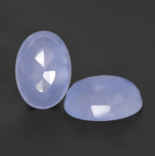 Calcedonio naturale blu da 11,27 ct, taglio ovale, traslucido