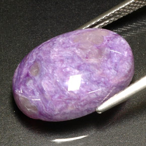 Charoite Viola naturale da 10.93 ct, Taglio ovale, Opaco