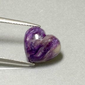 Charoite Viola naturale da 4.46 ct, A forma di cuore, Opaco