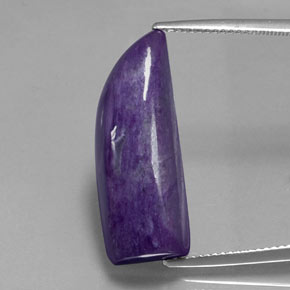 Caroite naturale viola da 14,40 ct, forma fantasia, opaco