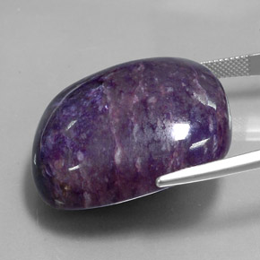 Caroite naturale viola da 82,05 ct, forma fantasia, opaco