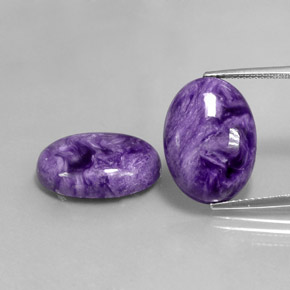 Caroite naturale viola da  ct, taglio ovale, opaco