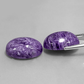 Caroite naturale viola da  ct, taglio ovale, opaco