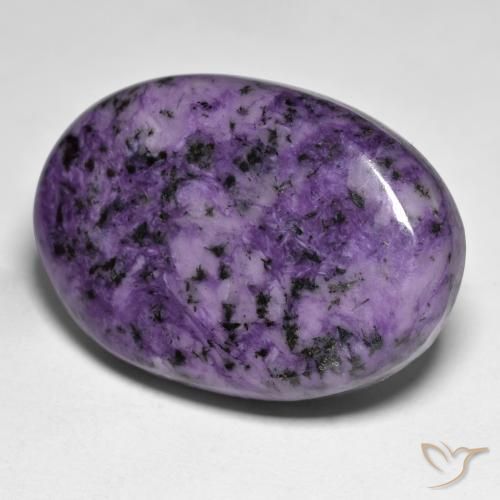 Charoite Viola scuro naturale da 37.63 ct, Ovale, Opaco