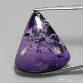 Caroite viola naturale da 38,09 ct, forma fantasia, opaco