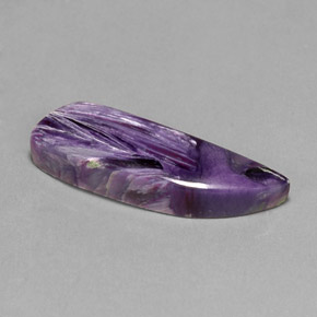 Charoite Viola naturale da 14.90 ct, Forma fantasia, Opaco