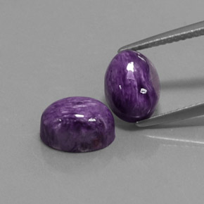 Caroite naturale viola da  ct, taglio ovale, opaco