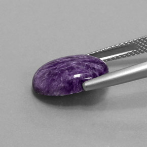 Charoite Viola naturale da 4.38 ct, Taglio ovale, Opaco