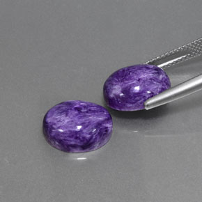 Caroite naturale viola da  ct, taglio ovale, opaco