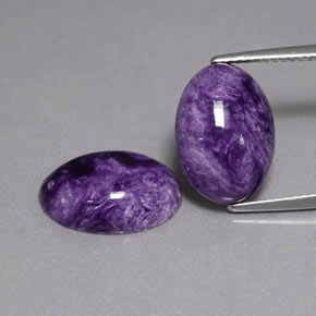 Caroite naturale viola da  ct, taglio ovale, opaco