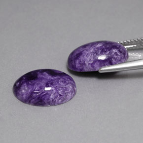 Caroite naturale viola da  ct, taglio ovale, opaco