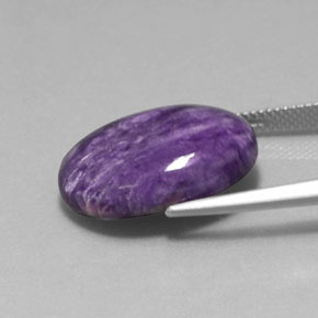 Charoite Viola naturale da 13.64 ct, Taglio ovale, Opaco