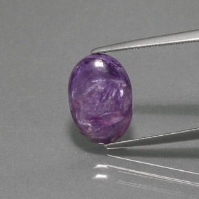 Caroite viola naturale da 2,89 ct, taglio ovale, opaco
